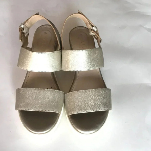 Evolve by Easy  Spirit Womens wedge sandal Heels Tan 7.5 Medium - Picture 3 of 12